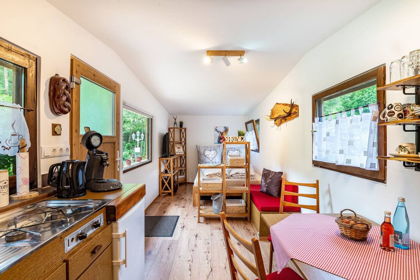 Foto 2 von 31: Ferienhaus 'Am Bach' mit privater Terrasse und privatem Garten