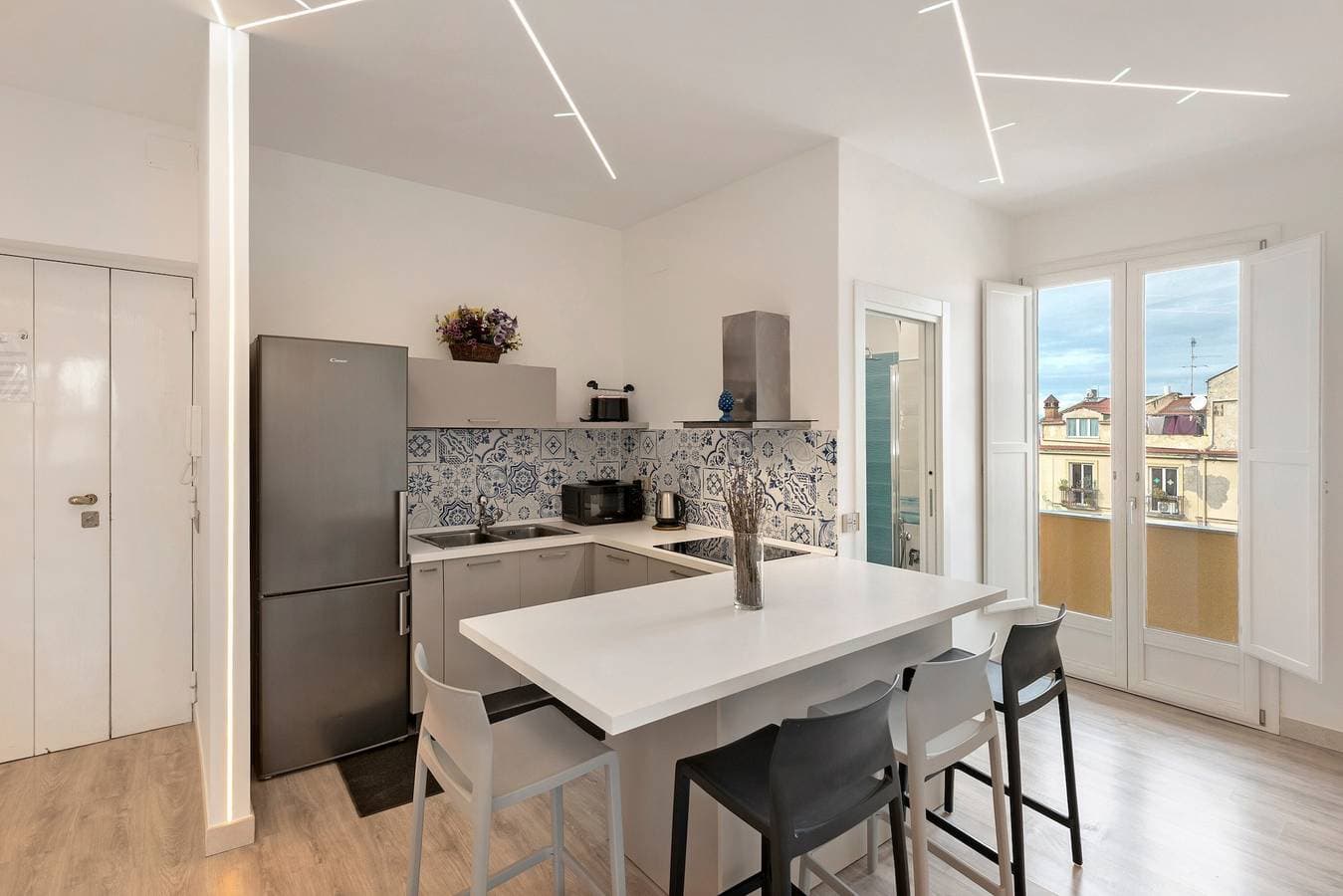 Foto 2 von 30: Apartment 'Sorrento Center Luxury 3' mit Balkon, WLAN und Klimaanlage