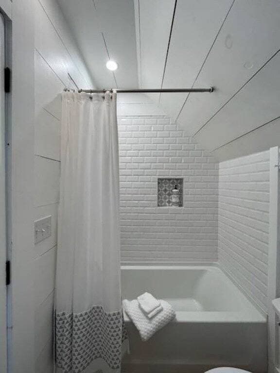 Foto 2 von 34: New England Farmhouse Loft
