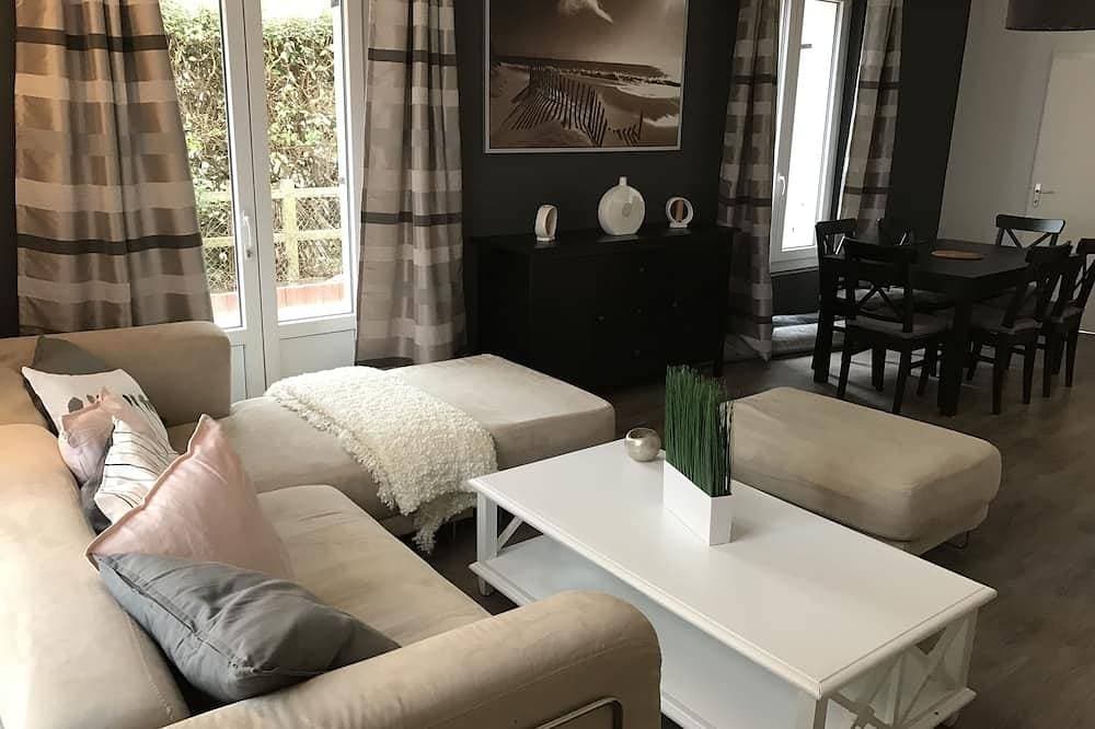 Foto 6 von 18: Das Meer und der Strand direkt vor der Villa, in einer sehr ruhigen Gegend