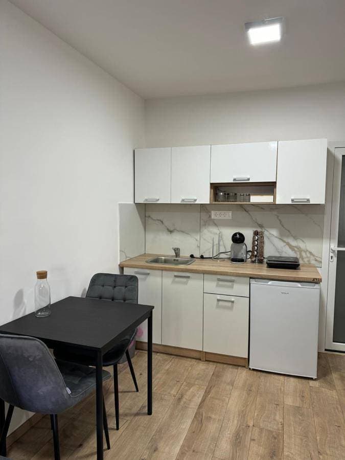 Foto 4 von 11: One-Bedroom Apartment