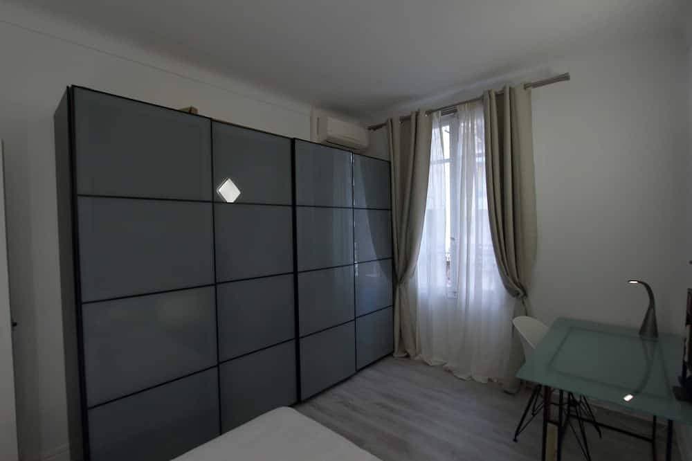 Foto 4 von 22: Komplett renovierte 3-Zimmer-Wohnung in Strandnähe.