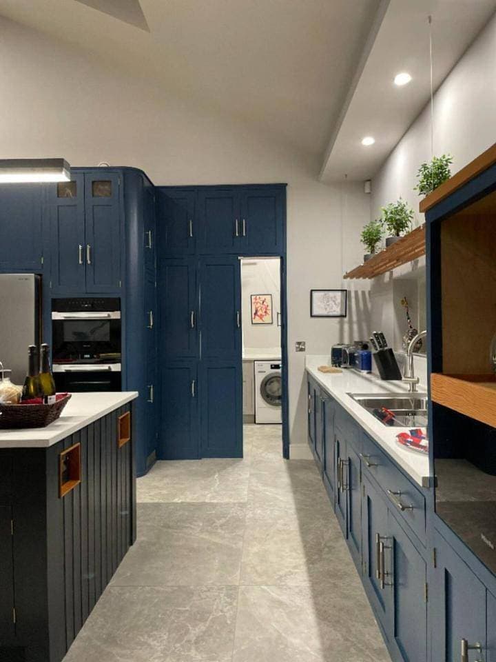 Foto 7 von 32: Three-Bedroom House