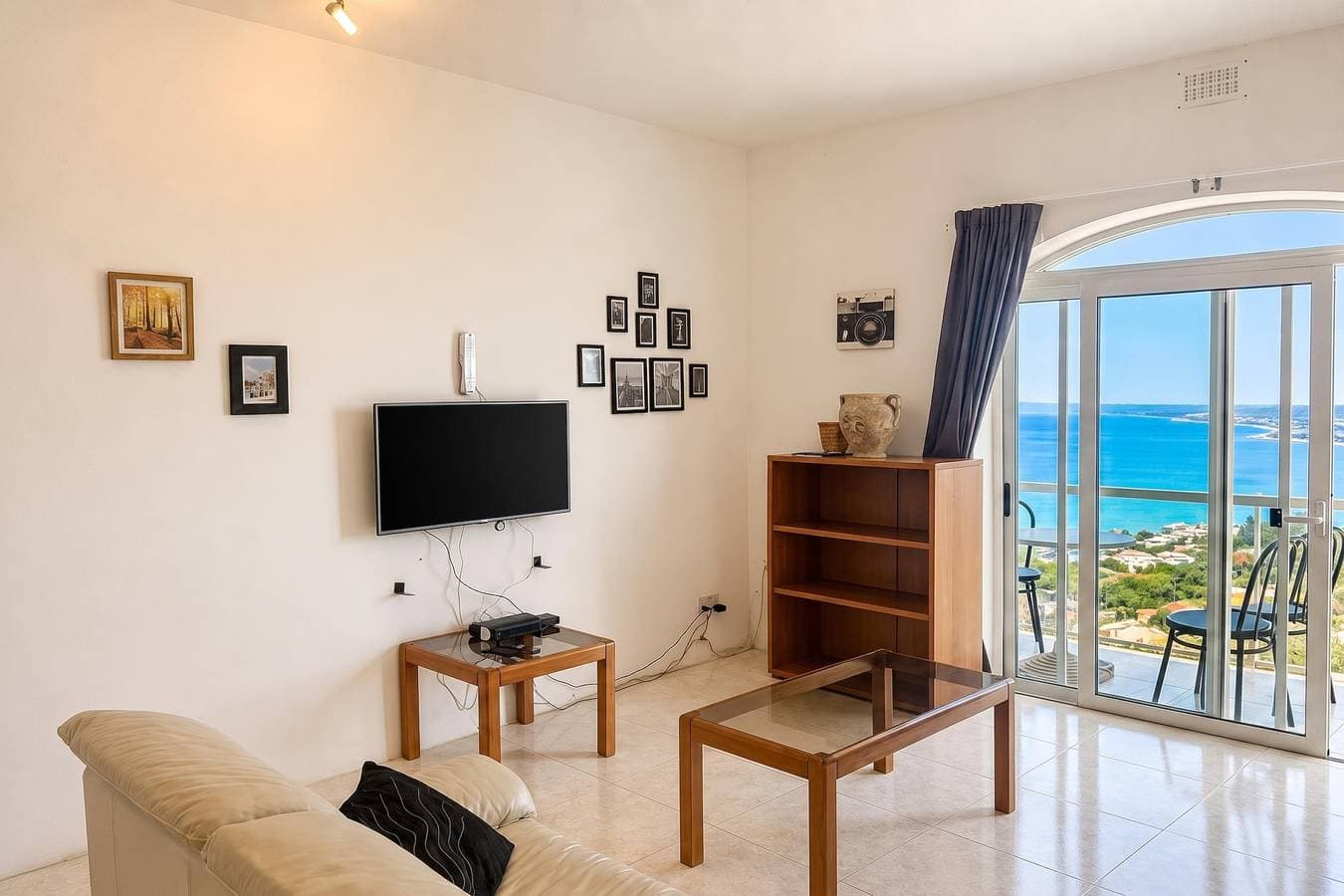 Foto 12 von 29: Seafront apartment in Gozo, Marsalforn