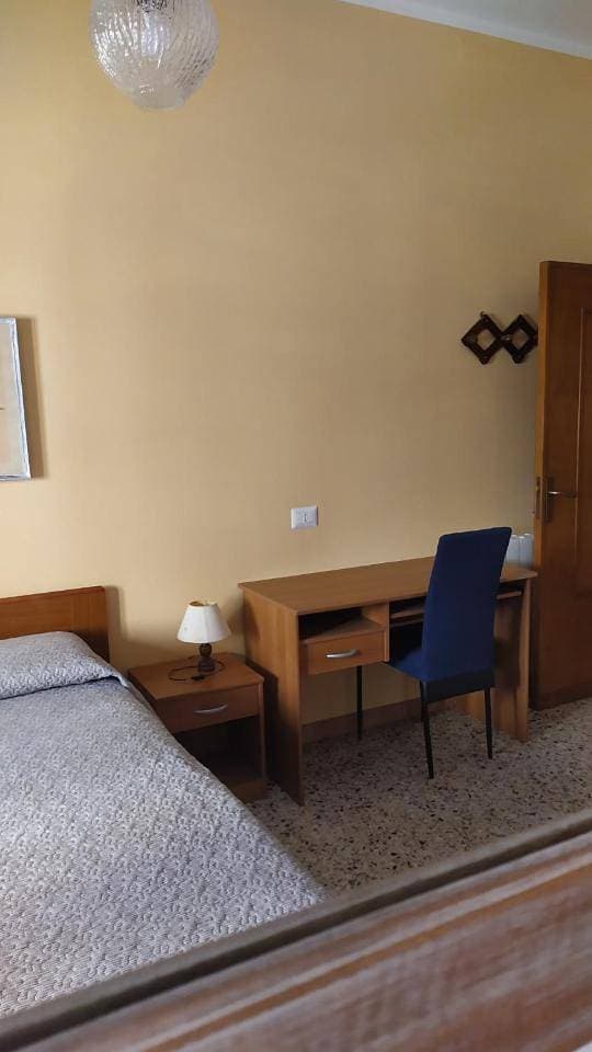 Foto 6 von 12: Double or Twin Room with Private External Bathroom