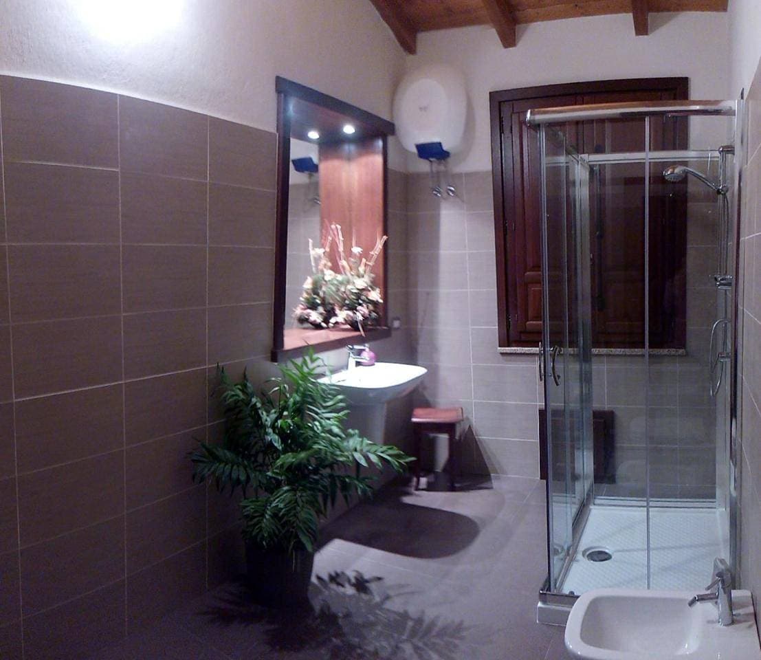 Foto 9 von 16: Double or Twin Room with Bathroom