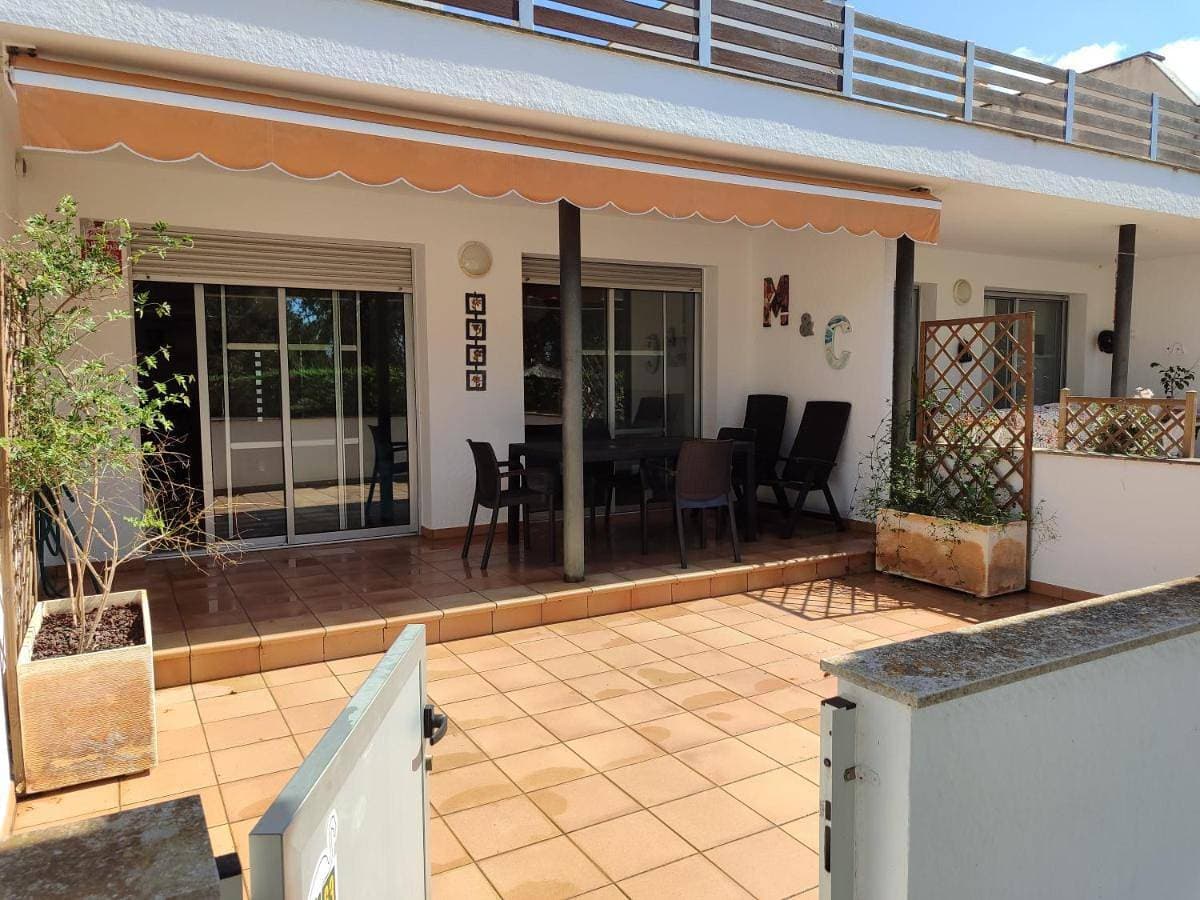 Foto 4 von 16: Superior Two-Bedroom House without Garage
