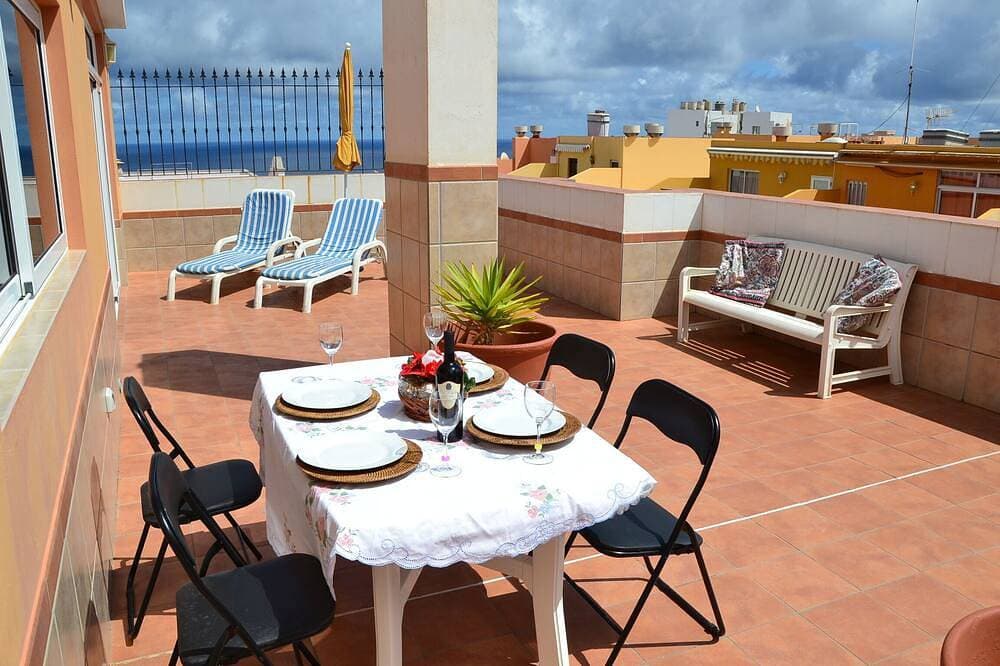 Penthouse Zentrum Von Galdar Mit Terrasse 1