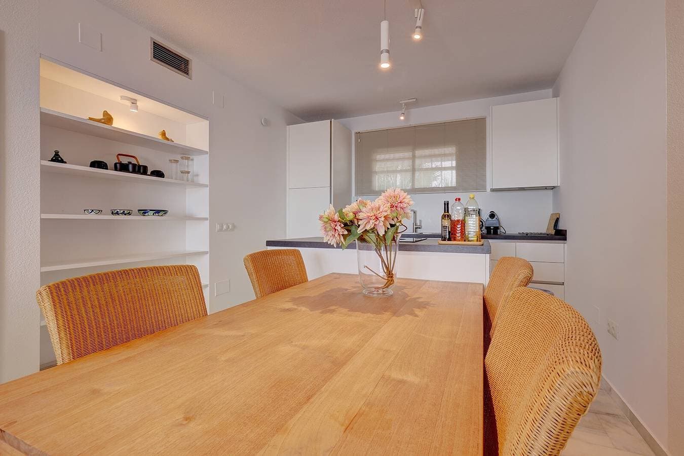 Foto 7 von 26: Ferienwohnung "Boulevard 302" in Strandnähe mit Meerblick und Pool