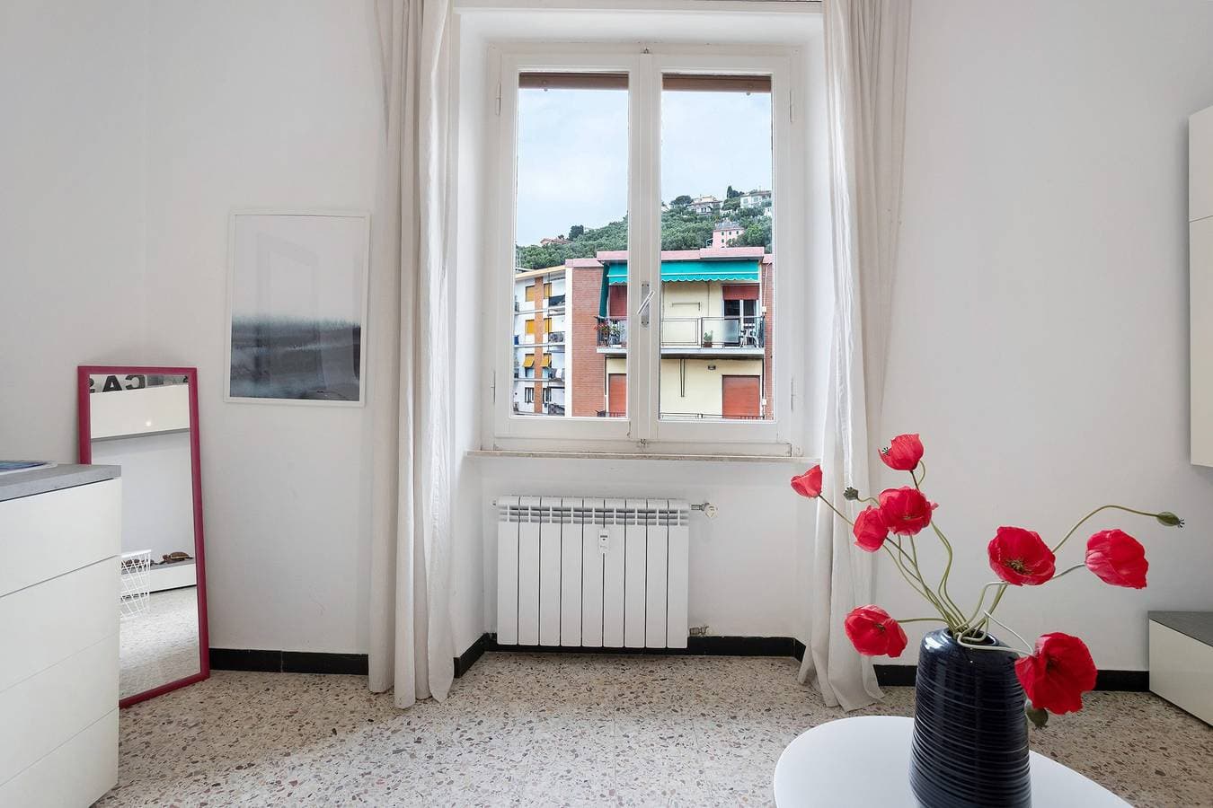 Foto 6 von 30: Wohnung 'Lerici - Casa Mì mit Aufzug', Balkon und WLAN