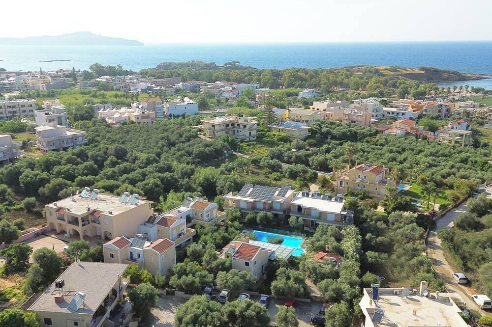 Foto 5 von 18: Cozy Apartment with Swimming Pool Near the Sea