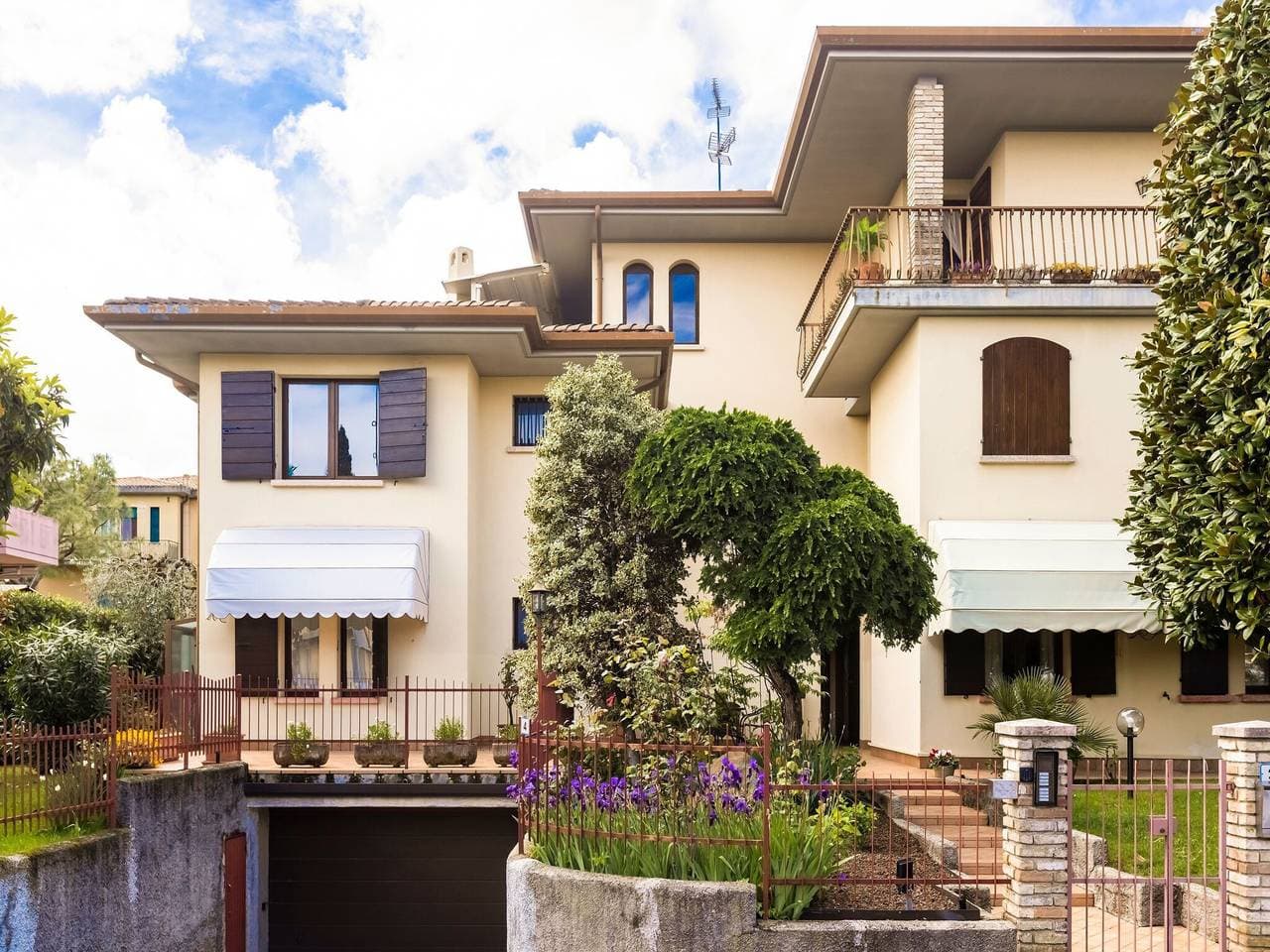 Geräumiges Appartement in Sirmione am See 1