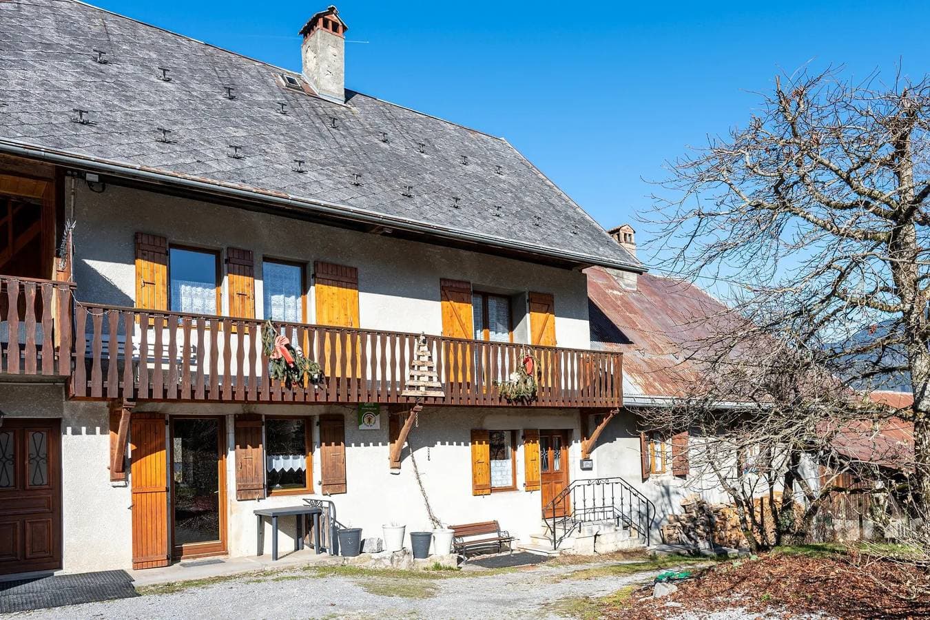 Foto 2 von 39: Ferienhaus 'La Belle Étoile' mit Bergblick und privatem Garten