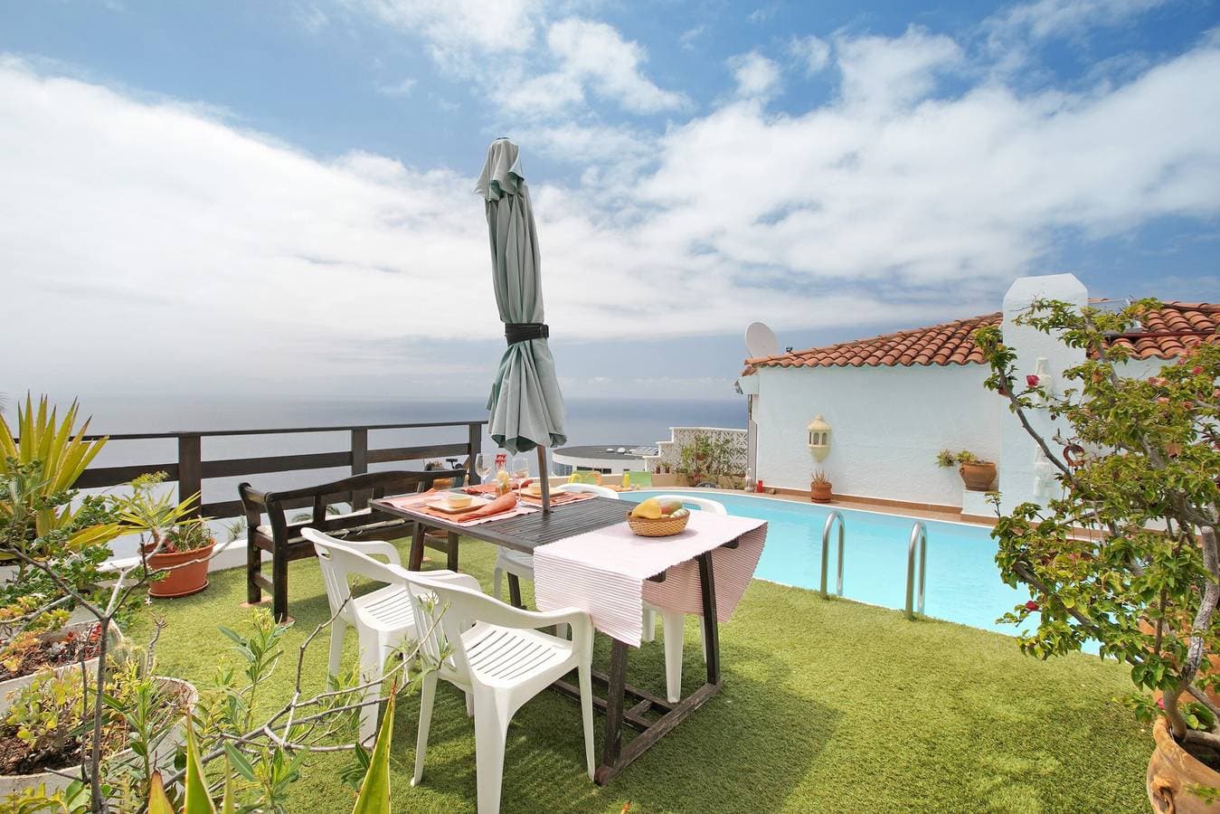 Foto 2 von 24: Ferienwohnung 'Casa Pelican' mit Meerblick, privatem Pool und WLAN