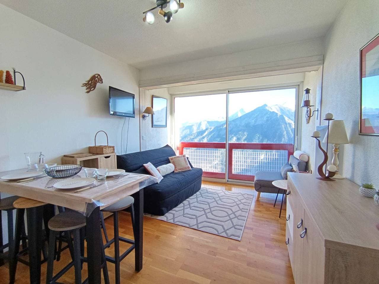 Studio für 4 Personen mit Balkon in Saint-Lary-Soulan 1