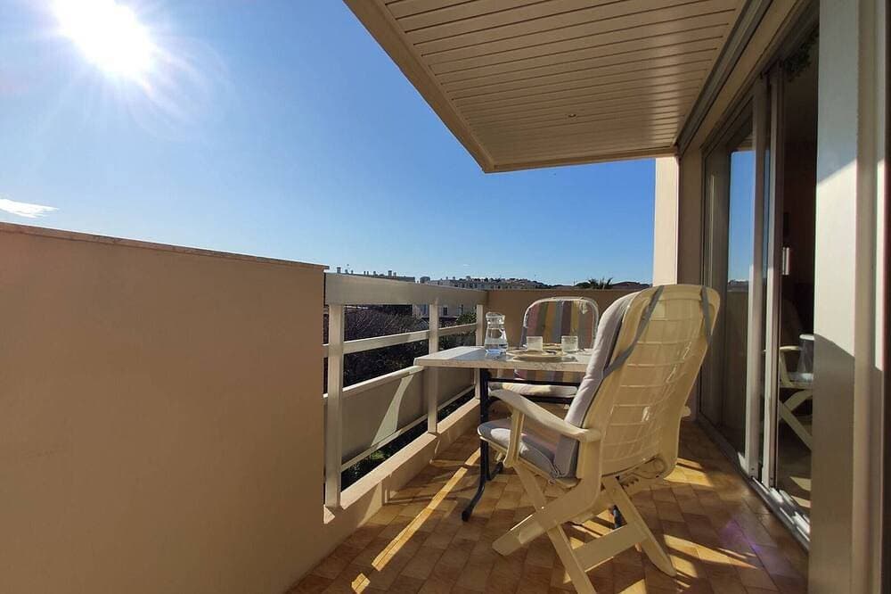 Studio avec Terrasse et Parking, Plages à 250m, Antibes 1
