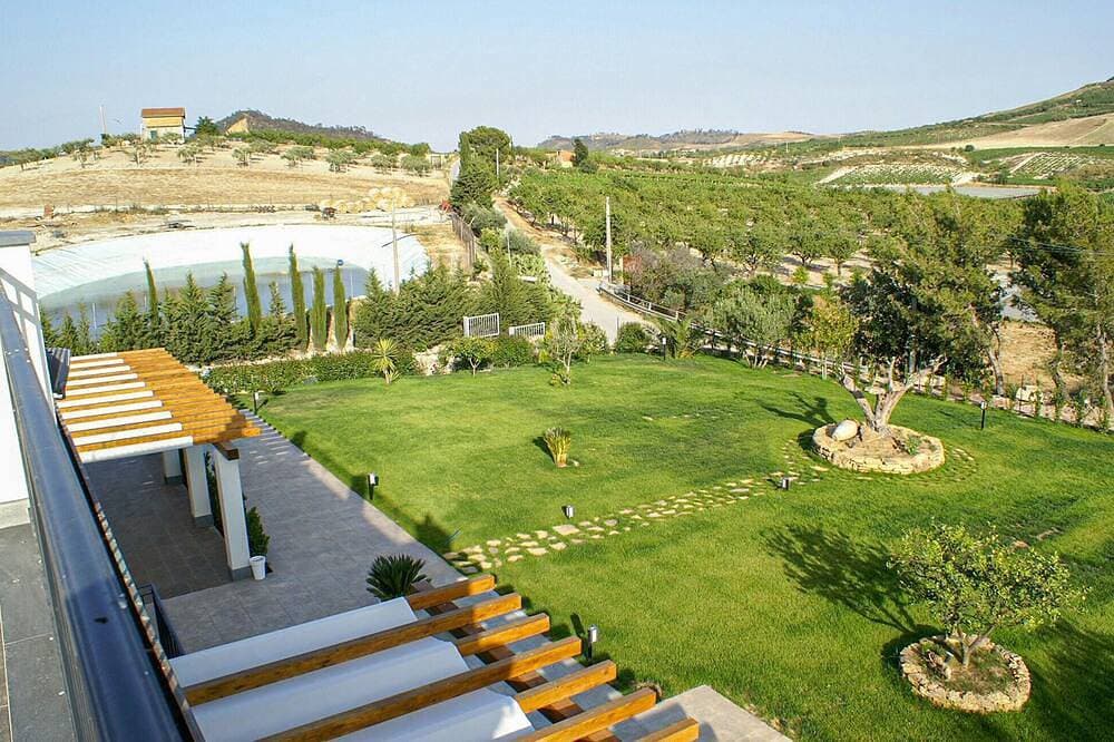 Foto 6 von 12: Cozy apartment in Mazzarino with swimming pool