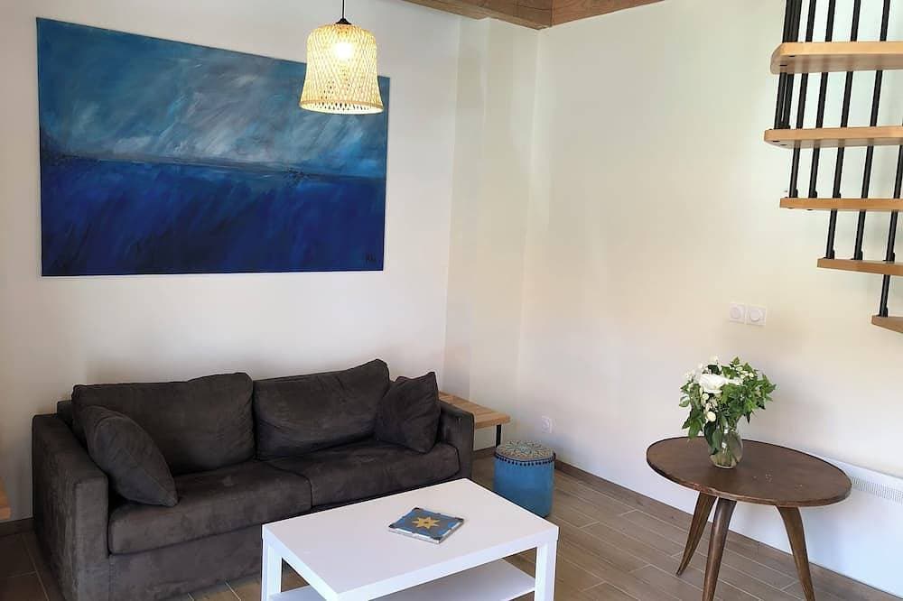 Foto 10 von 25: Charming house between land and sea in a green setting