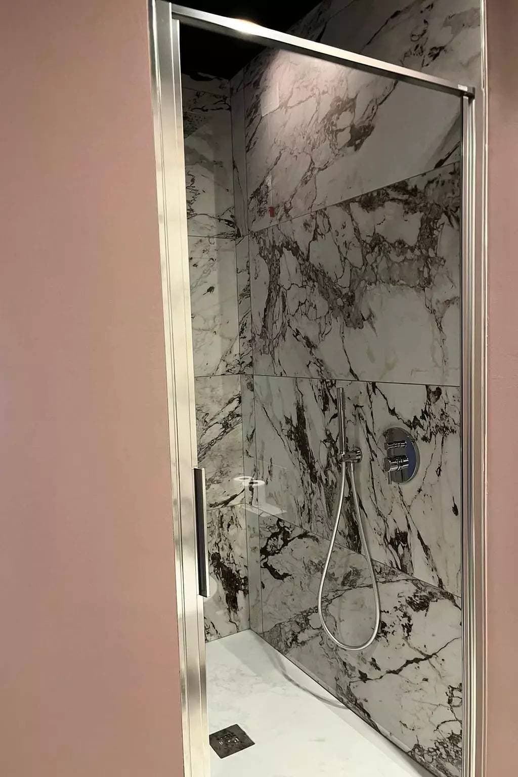 Foto 4 von 12: 4 Zimmer 4 Personen