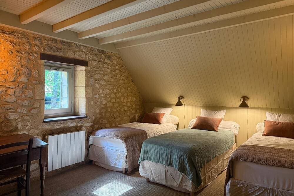 Foto 2 von 27: Charming house with private pool. ideal for groups in Dordogne-Périgord