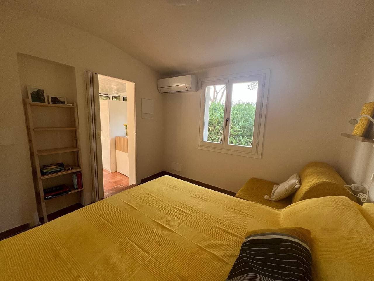 Foto 10 von 17: Ferienhaus „Limone“ mit privater Terrasse, eingezäuntem Garten und Klimaanlage