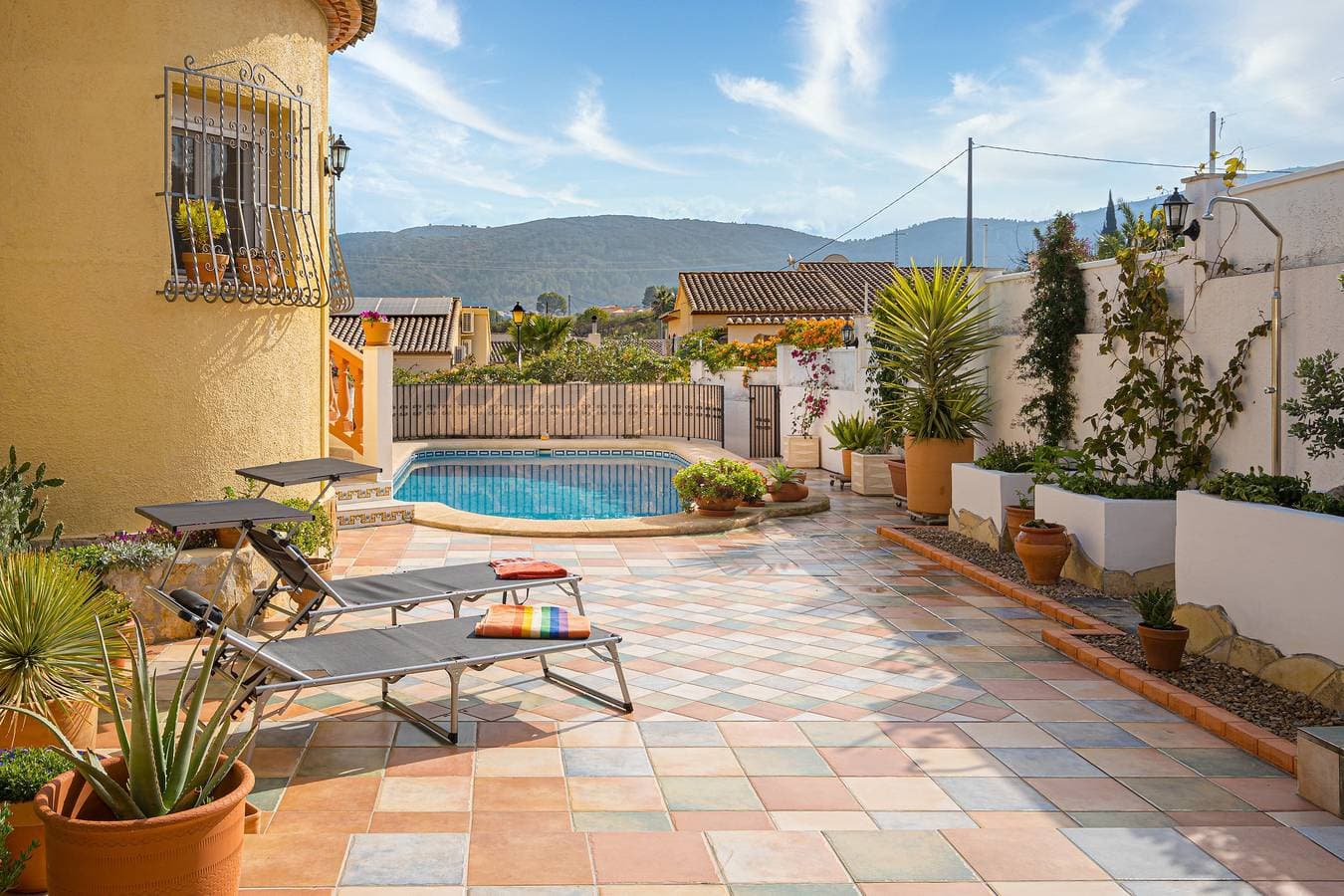 Foto 3 von 26: Ferienwohnung "La Mandarina" mit Bergblick, Pool, WLAN, Klimaanlage und Terrasse