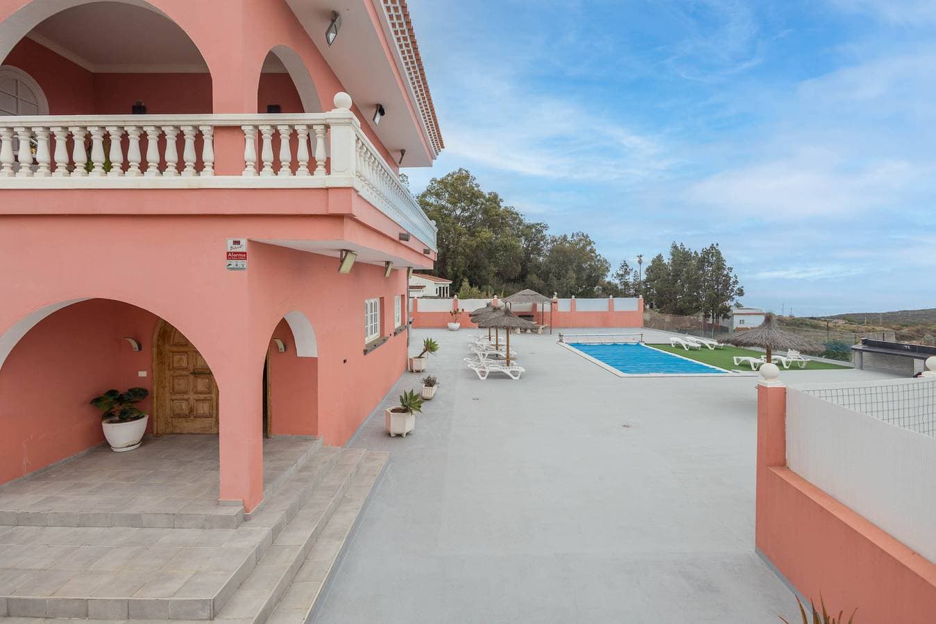 Foto 6 von 56: 4Br Chalet El Romero-Private Pool, BBQ & Chill