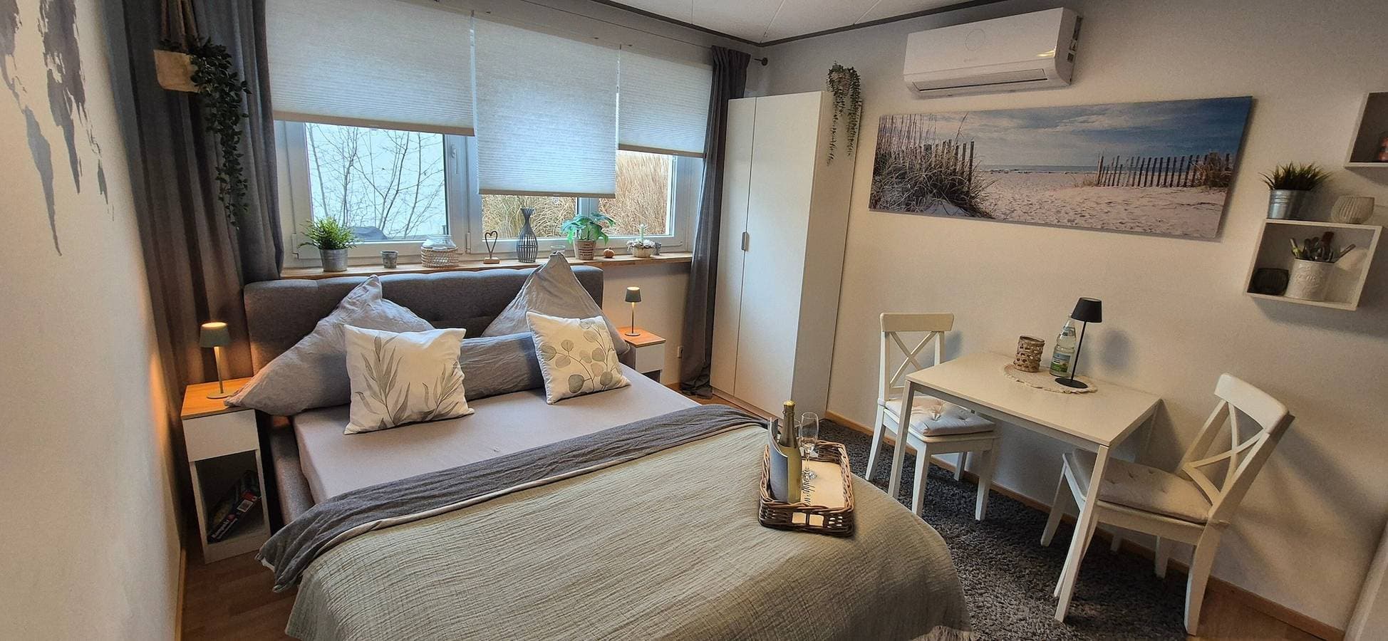 Foto 6 von 22: Ferienwohnung 'Am Hohentwiel' mit Bergblick, privater Terrasse und WLAN