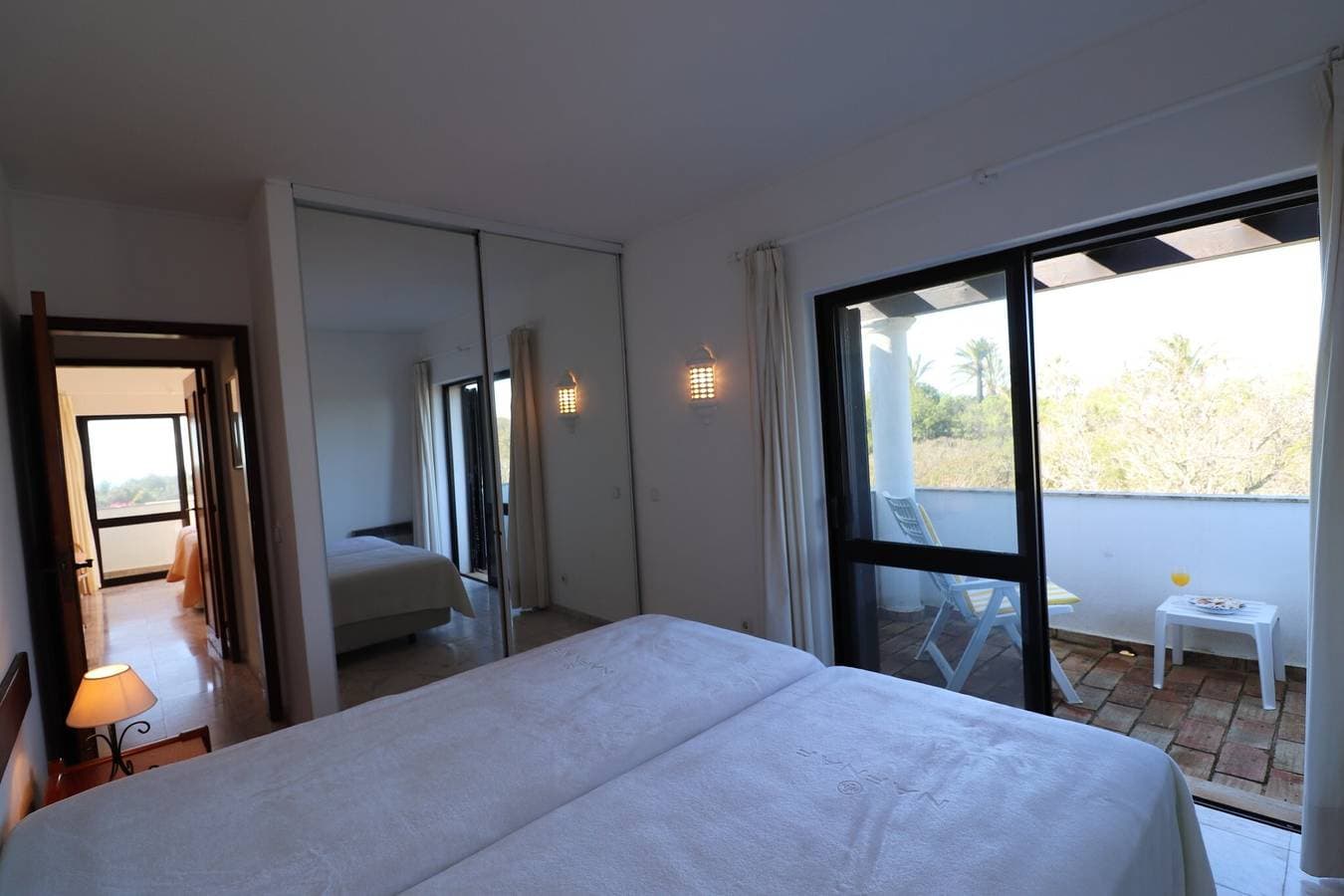 Foto 10 von 22: Apartment 'Casa Atlantico' mit Meerblick, Gemeinschaftspool und WLAN