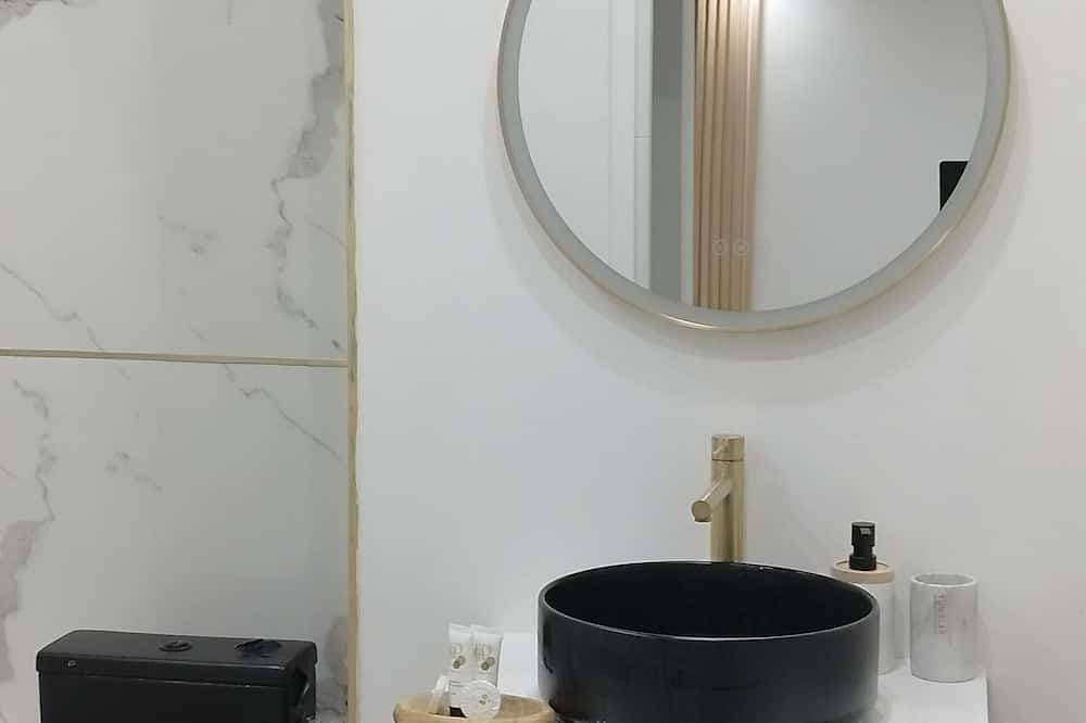 Foto 4 von 6: Apartment for Rent Near Parc Astérix and Cdg