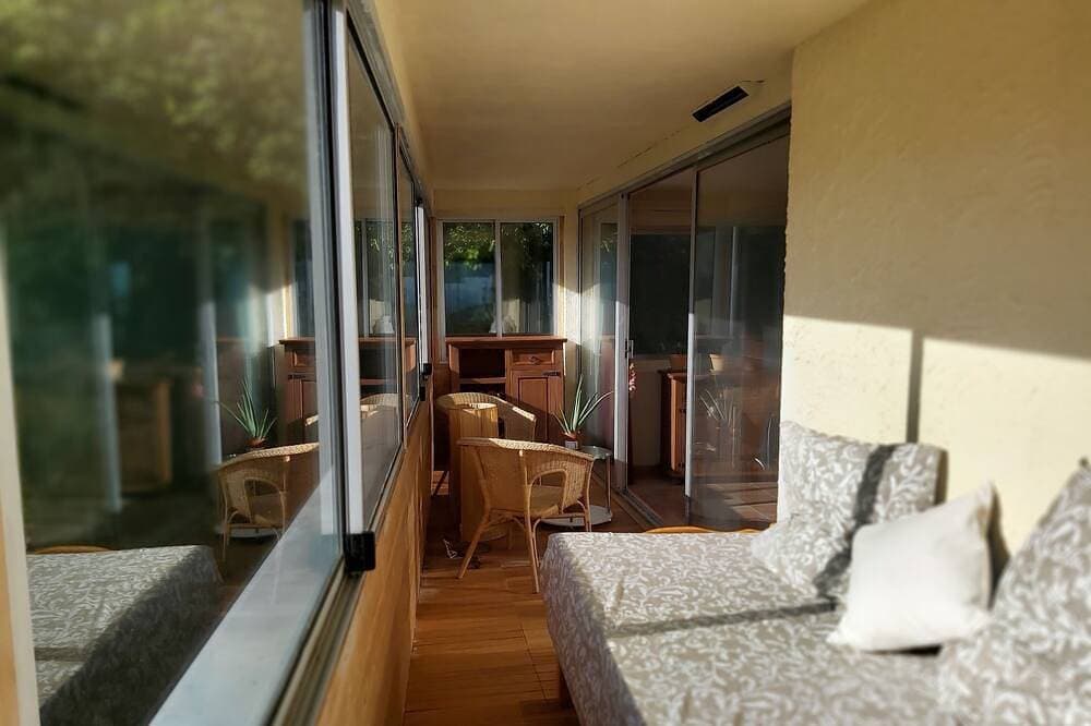 Foto 13 von 13: Superb 52m2 apartment not overlooked with 25m2 loggia.