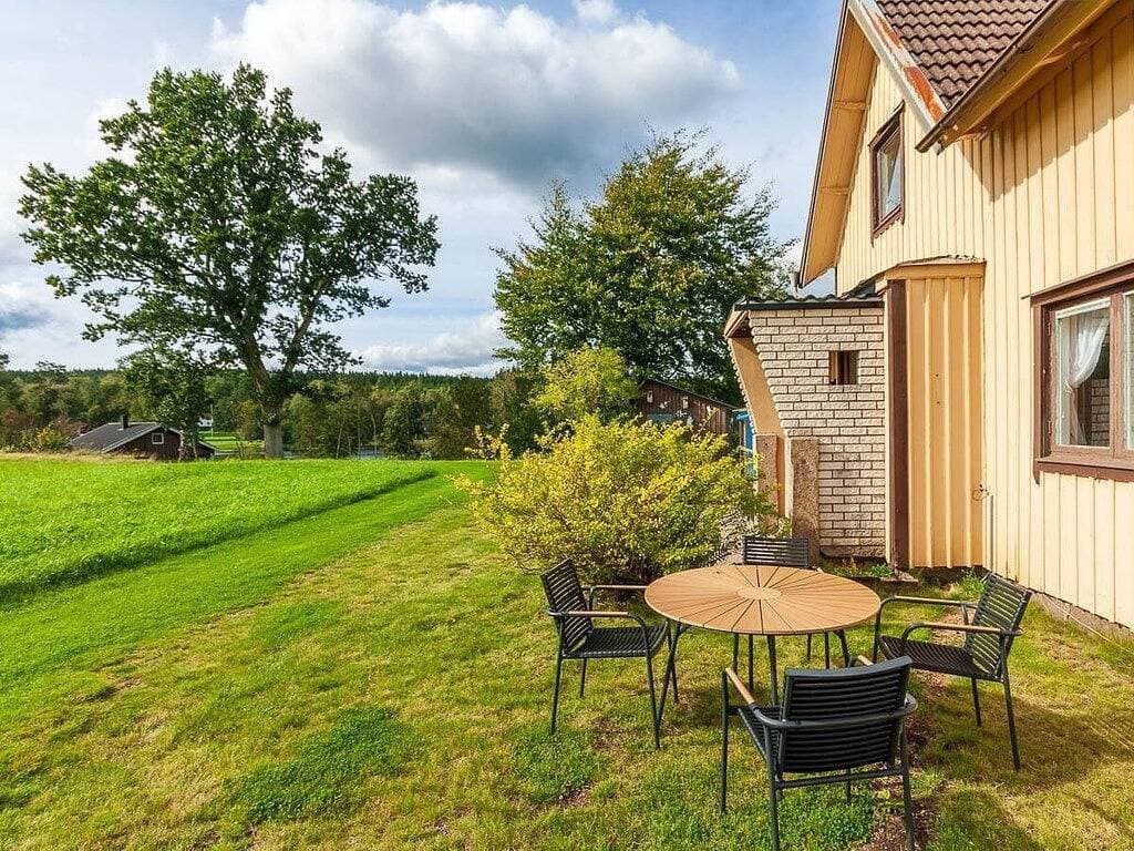 Foto 6 von 39: Ferienhaus in Hökerum mit Schwimmbecken