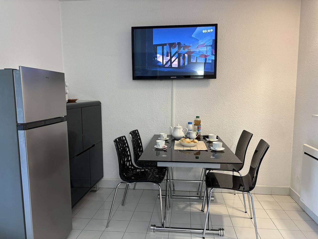 Foto 3 von 20: Studio Kabine in Strandnähe, 4 Schlafplätze, Terrasse, Fréjus, 3. Etage