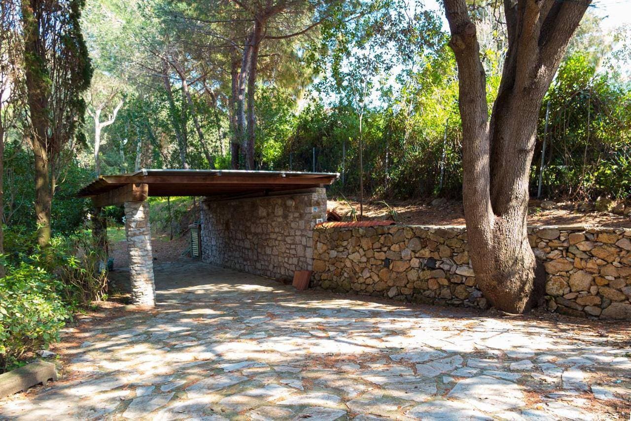 Foto 7 von 56: Three-Bedroom House - Split Level