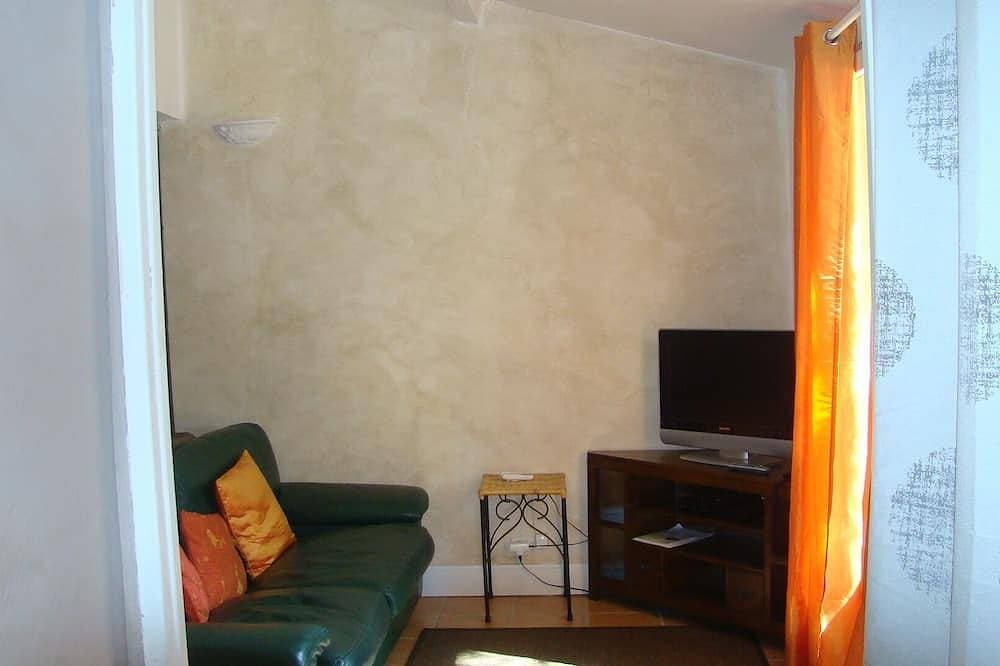 Foto 4 von 7: Entire Apartment Attached To The Main House