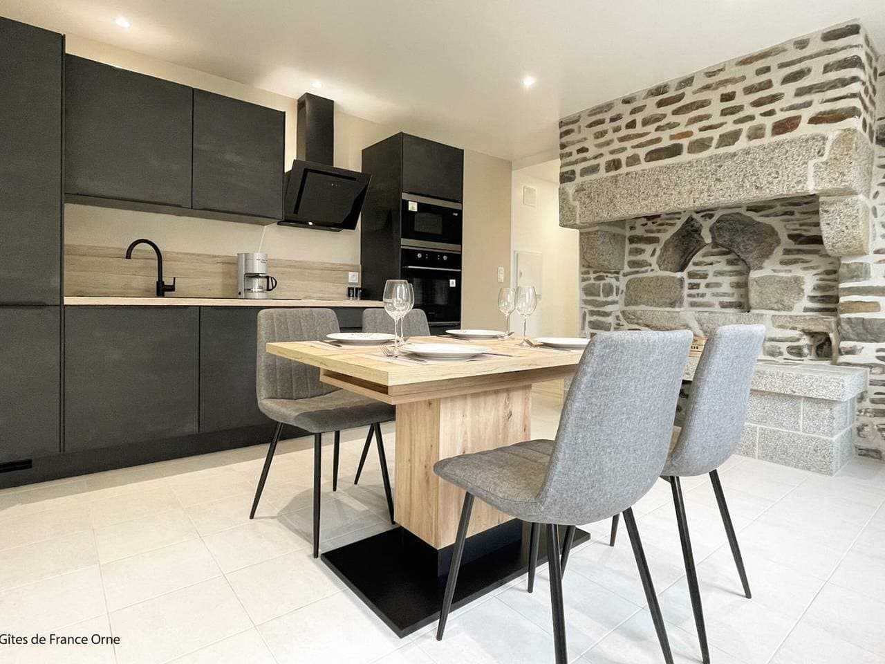 Gemütliches Ferienhaus für 2 mit Terrasse und WIFI in der Normandie 1