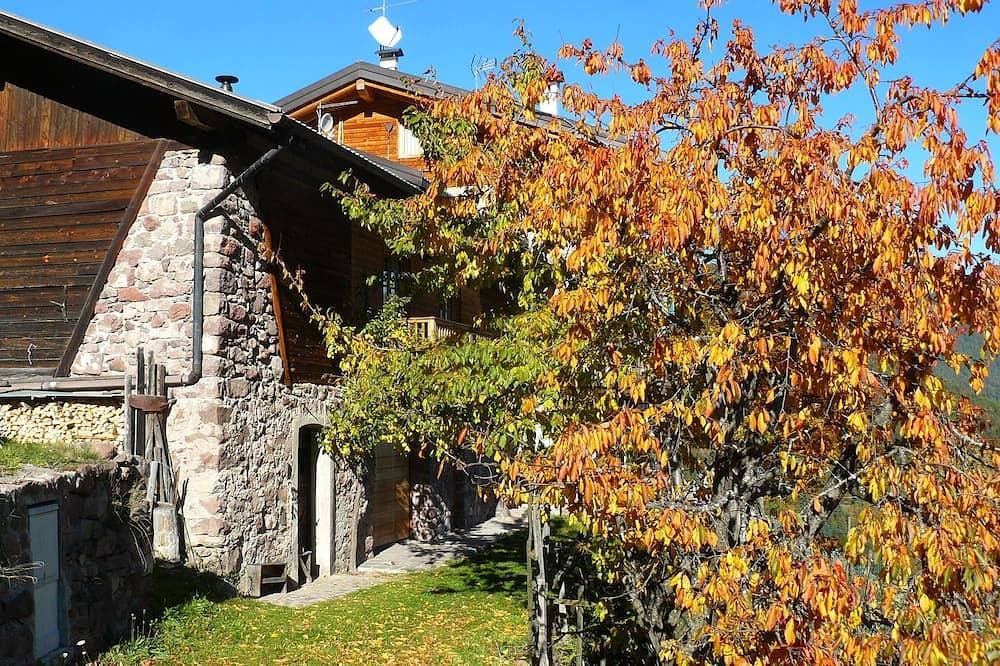 Foto 10 von 30: Gemütliche Hütte in den Bergen in Trentino Südtirol Valle dei Mocheni