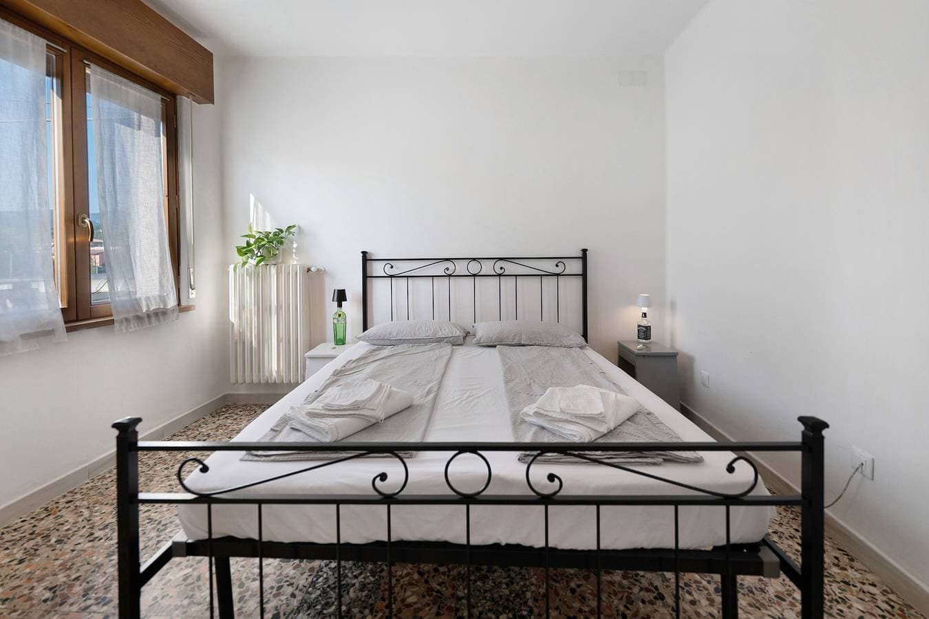 Foto 12 von 20: Ferienwohnung 'Ca' Mirabello' mit WLAN und Klimaanlage