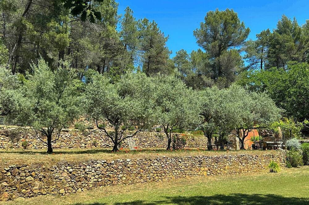 Foto 13 von 30: Bohème-Haus mit Blick auf Roussillon
