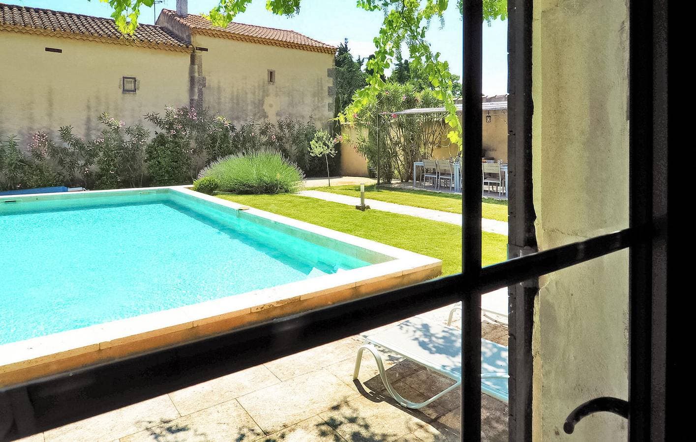 Foto 11 von 33: Chic Apartment with Pool, Parking & AC Near the goûthé de Maussane