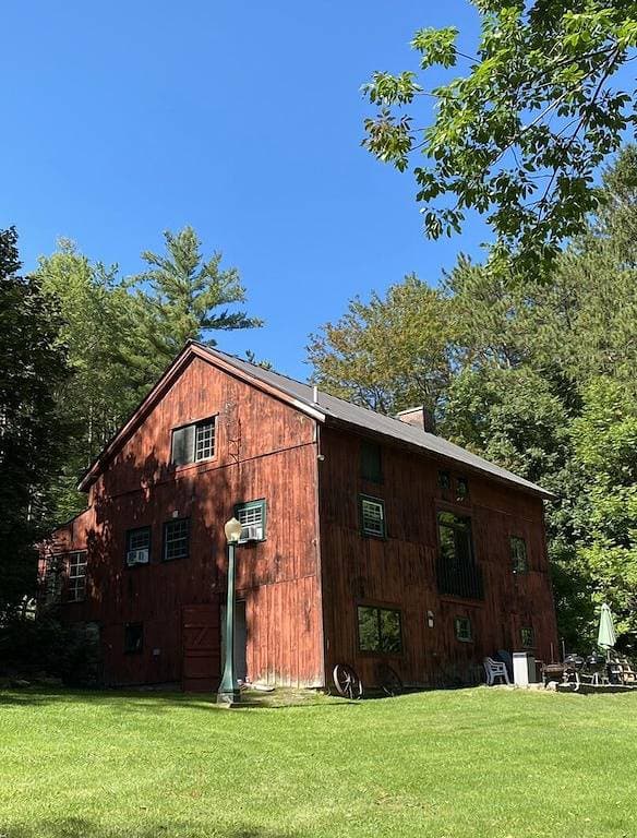 Foto 9 von 40: Erleben Sie rustikale historische Vermont Scheune