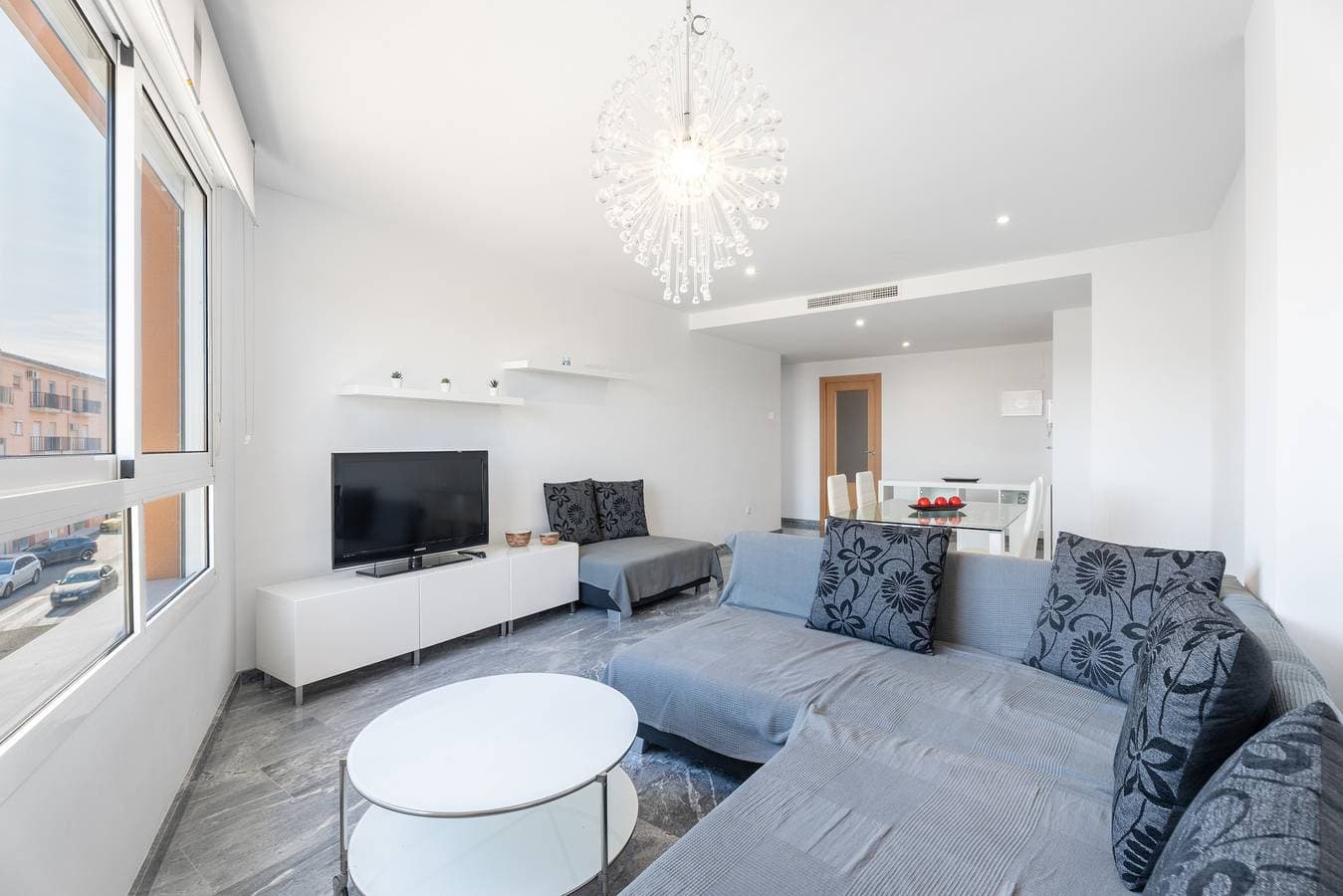 Foto 3 von 32: Ferienwohnung 'Llanera de Ranes' mit Balkon und Klimaanlage