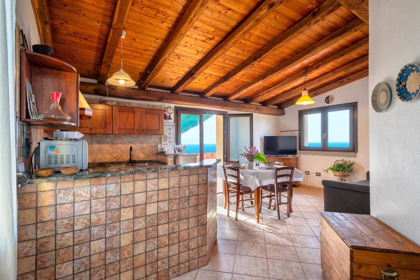 Foto 4 von 23: Ferienhaus 'Hakéyah' mit Meerblick, WLAN und Klimaanlage