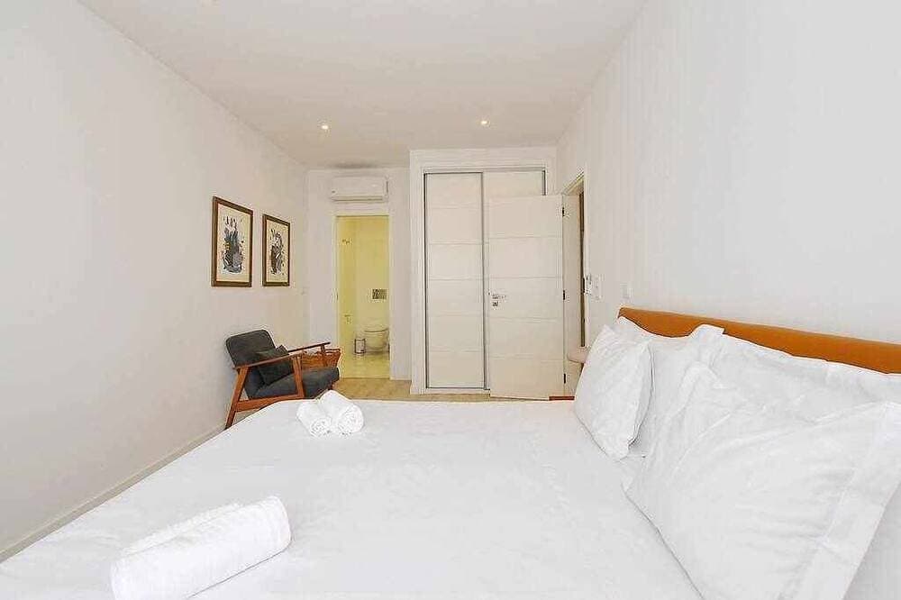Foto 4 von 30: Prestige Sunset Carcavelos Beach - Checkinhome