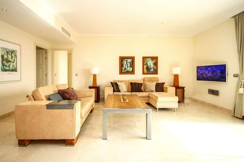 Foto 11 von 27: Penthouse Estepona great sea views & beach access