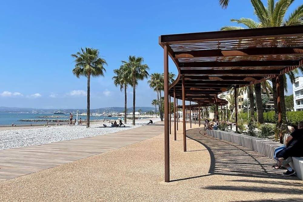 Foto 13 von 16: Magnificent 2/4-person beachfront apartment near Cap 3000