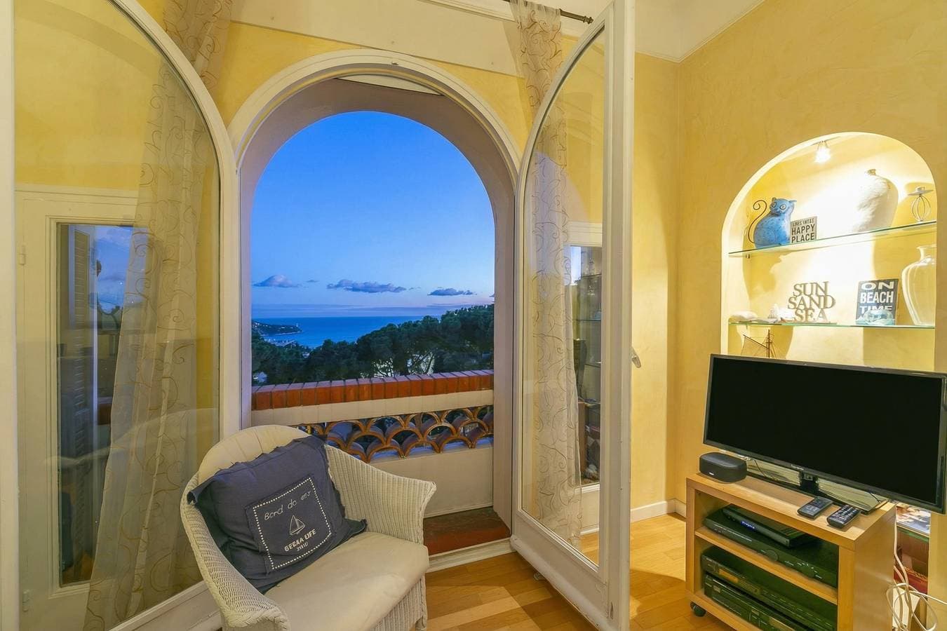 Foto 3 von 28: Villa MonTLilin Sea View