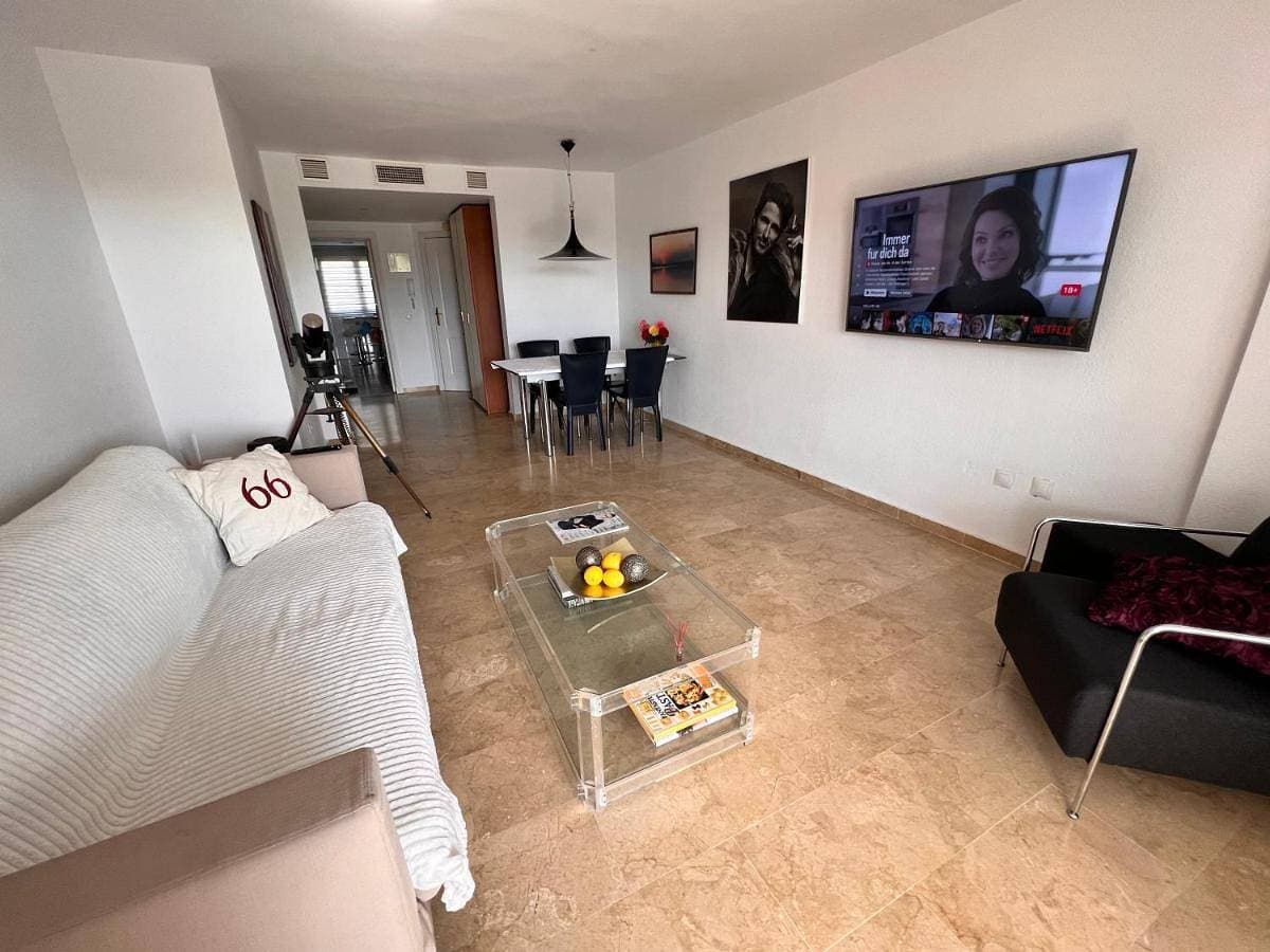 Foto 4 von 18: Two-Bedroom Apartment