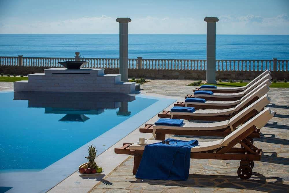 Foto 13 von 30: Strandvilla Kastello Kalliste | 8 Schlafzimmer | 8 Badezimmer