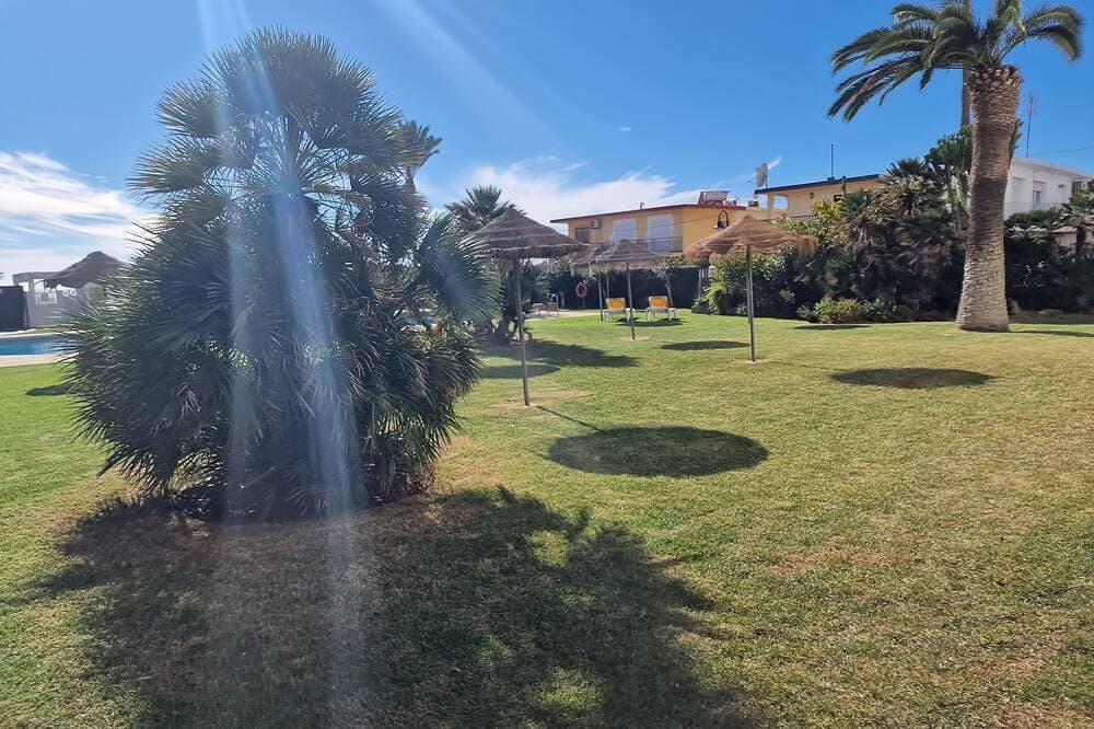 Foto 8 von 30: One Bedroom Beachside Apartment in La Cala De Mijas! The Perfect Location.